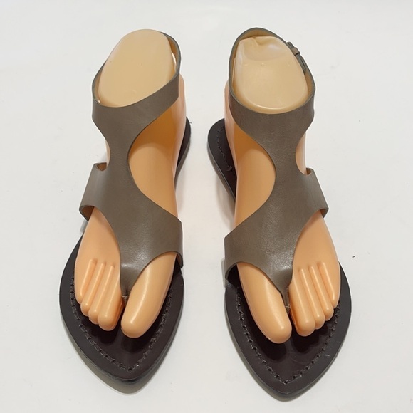 Martha Davis Pewter Flat Sandals Italy Size 7 - Picture 2 of 12